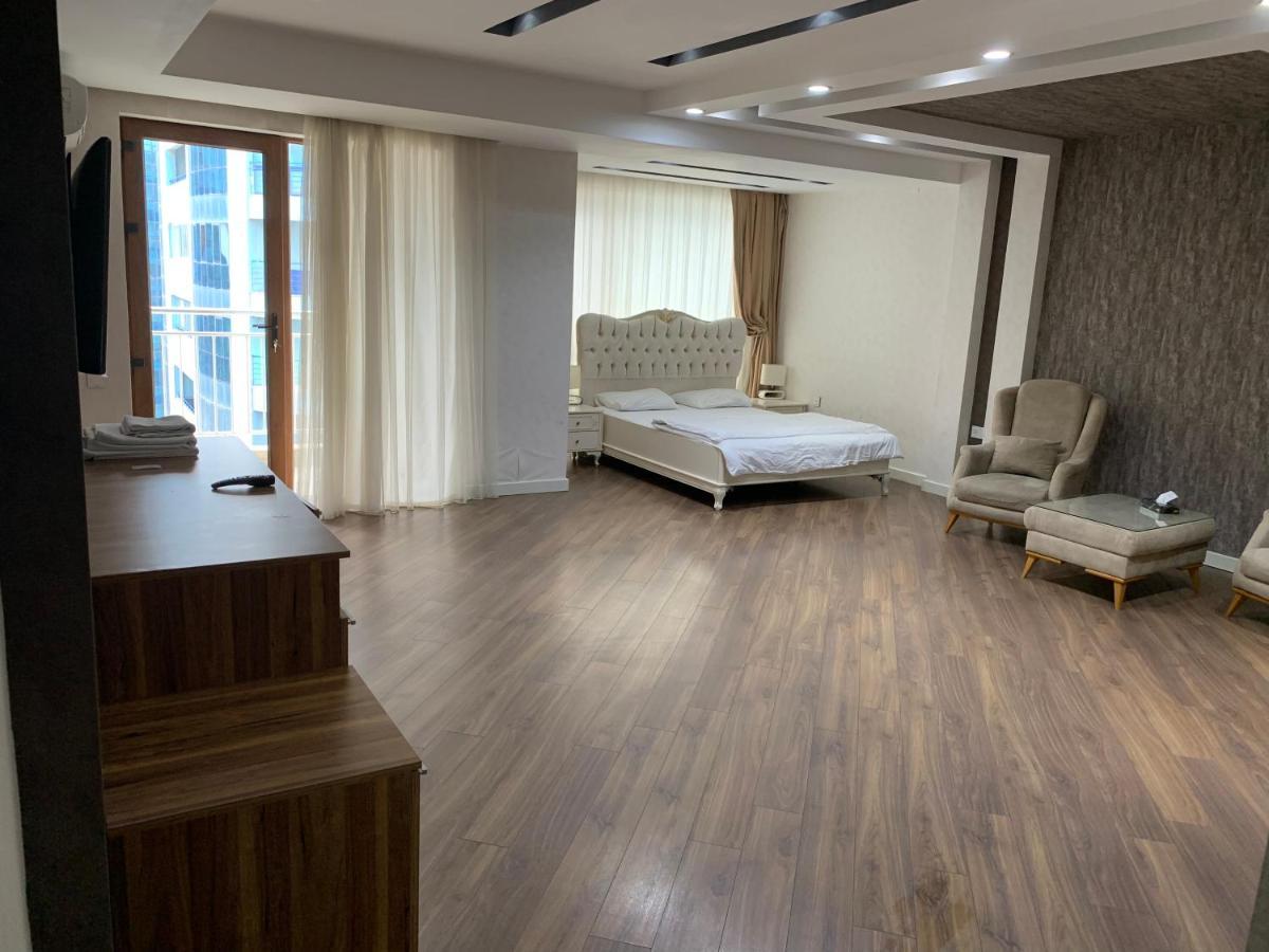 Park Azure Apartment Deluxe 2 Bedroom Baku Exterior foto